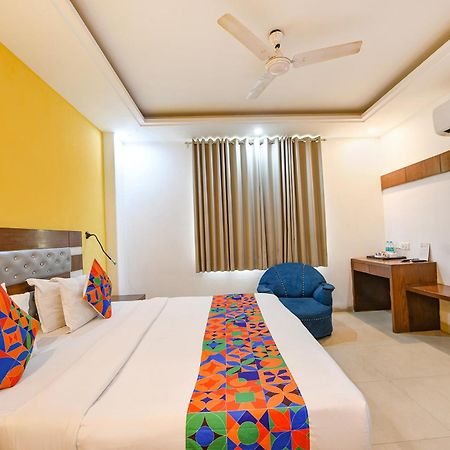 Fabhotel The Kings Plaza Nueva Delhi Exterior foto