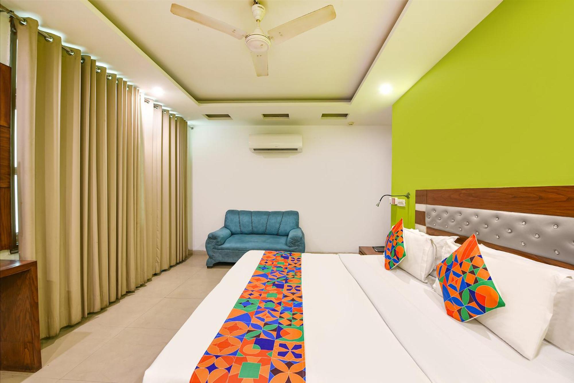 Fabhotel The Kings Plaza Nueva Delhi Exterior foto