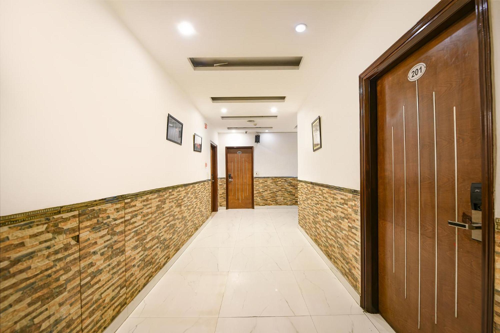 Fabhotel The Kings Plaza Nueva Delhi Exterior foto