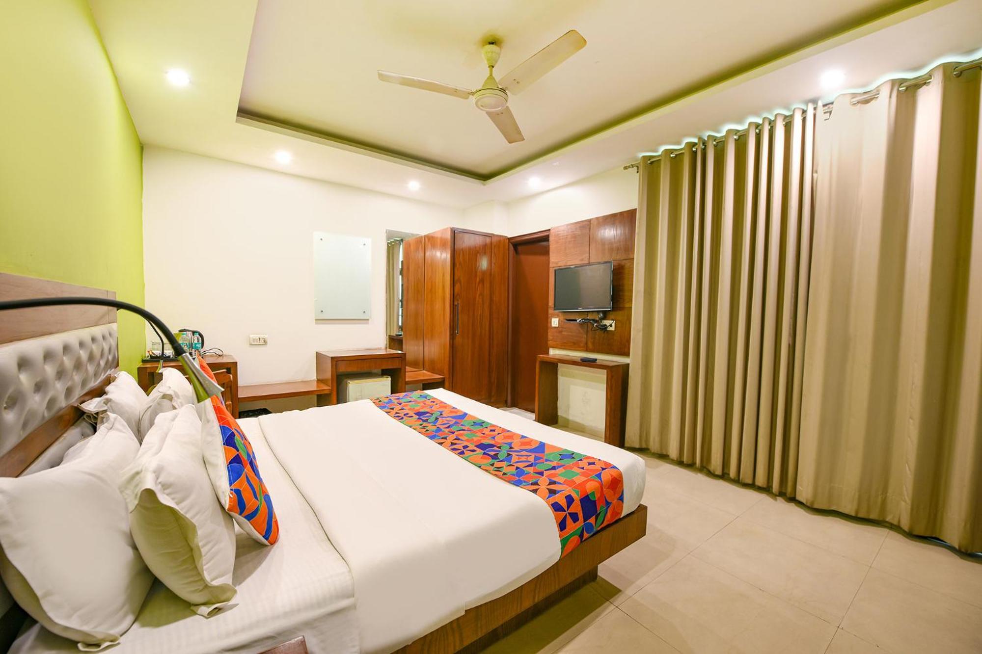 Fabhotel The Kings Plaza Nueva Delhi Exterior foto