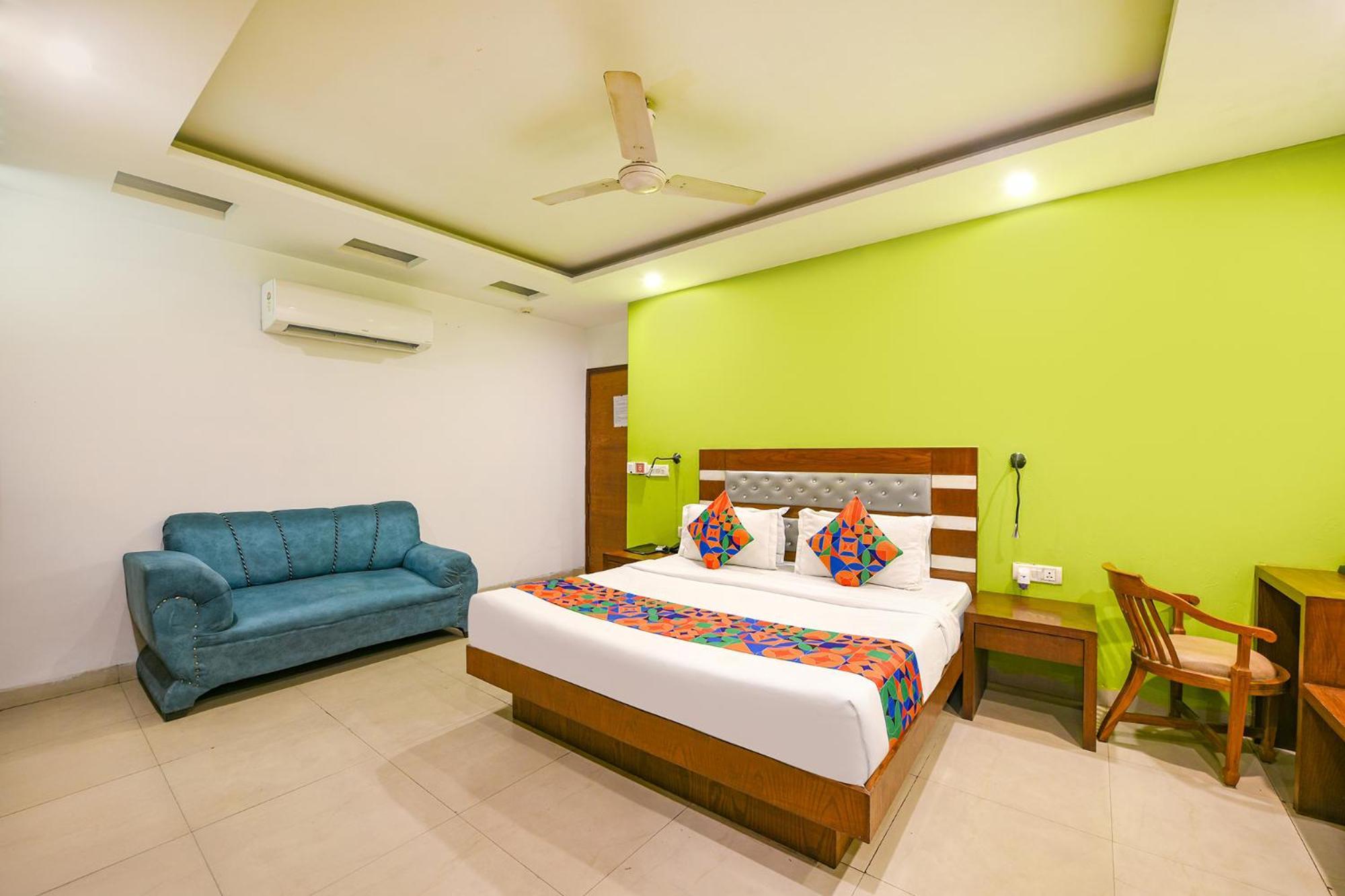 Fabhotel The Kings Plaza Nueva Delhi Exterior foto